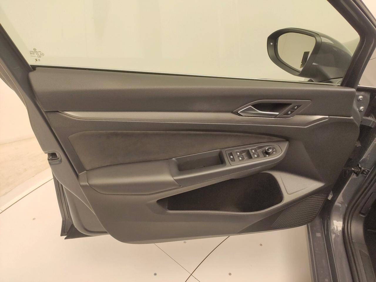 Volkswagen Golf 2.0 TDI 150 CV DSG SCR Style