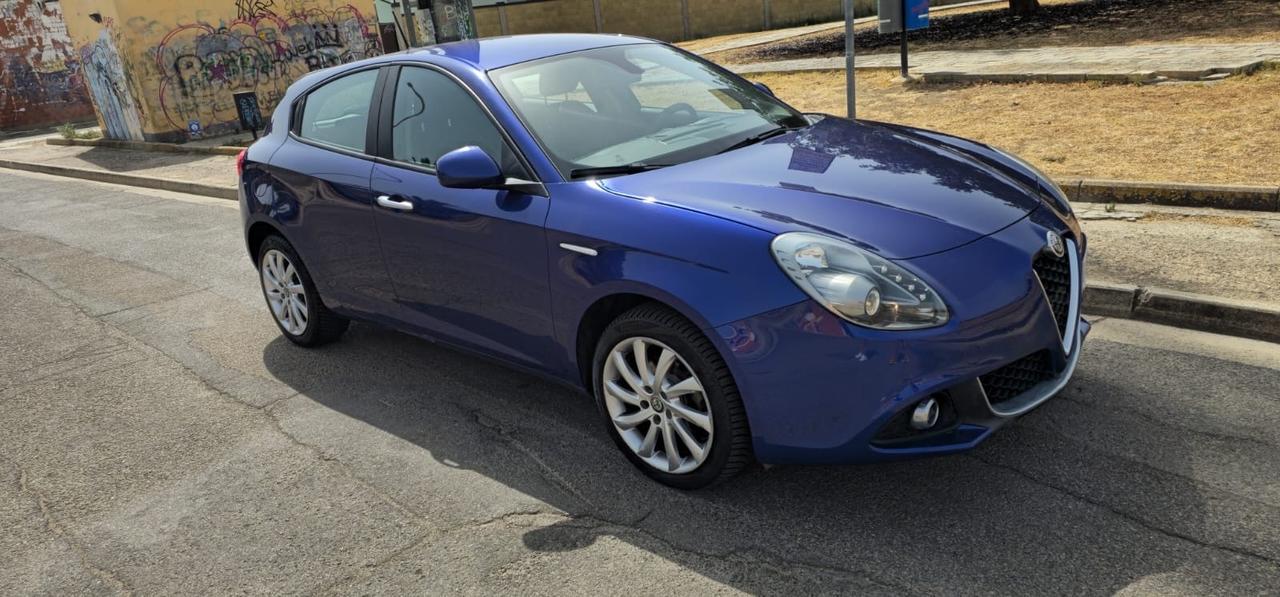 Alfa Romeo Giulietta 1.6 JTDm 120 CV Super Launch Edition