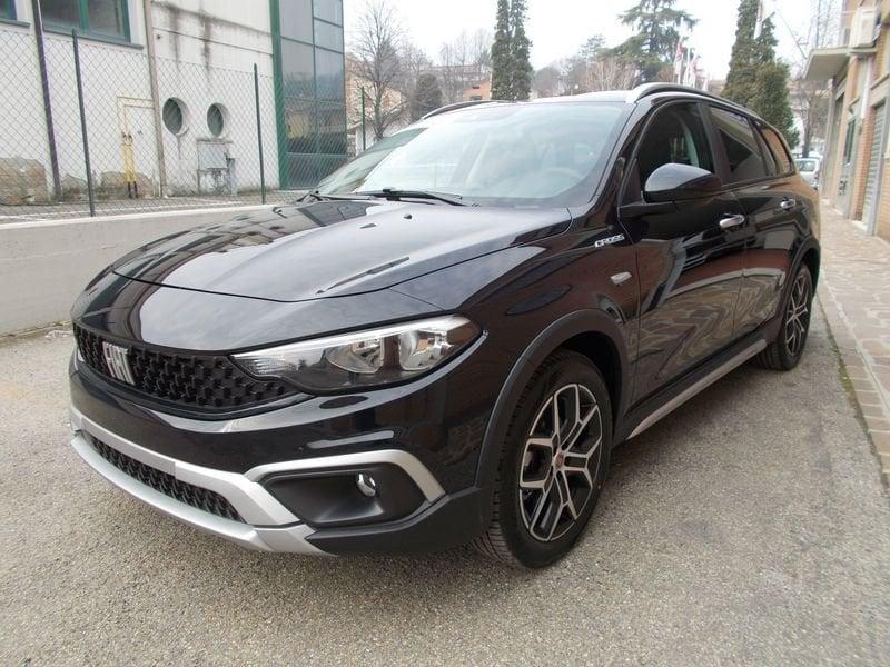 FIAT Tipo Fiat tipo 1.5 Hybrid DCT SW Cross
