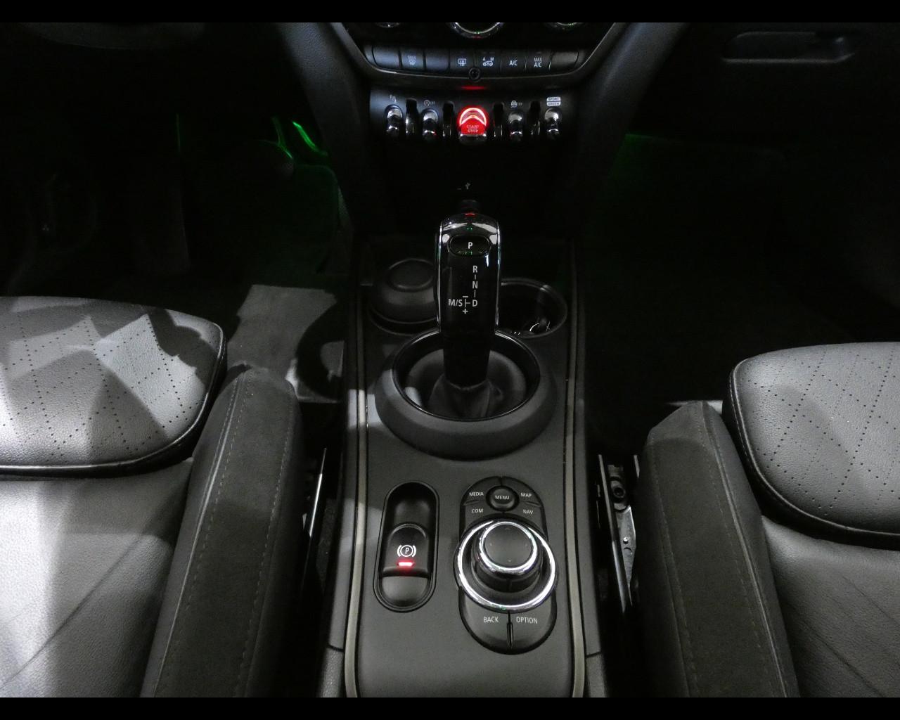 MINI Mini Countrym.(F60) - Mini 2.0 Cooper SD Classic Countryman ALL4