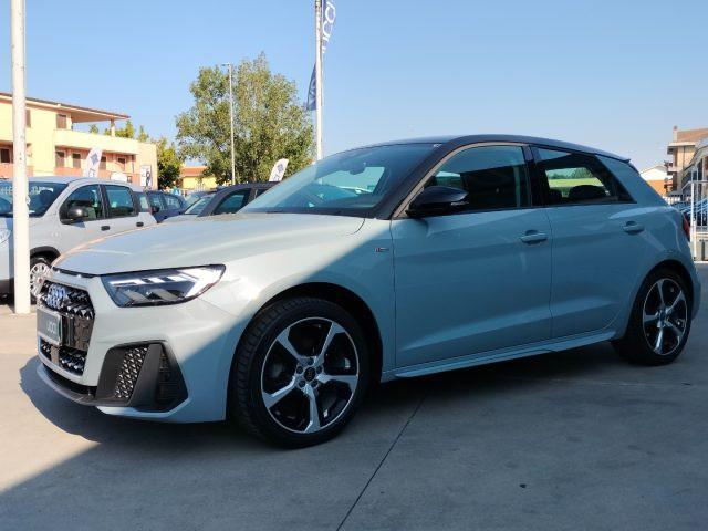 AUDI A1 SPB 30 TFSI S line edition Carplay