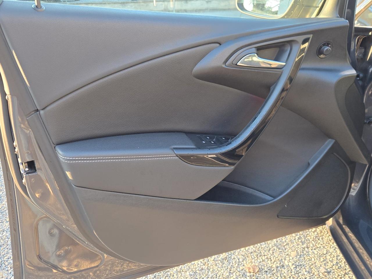 Opel Astra 1.4 Turbo Sports Tourer GPL Cosmo