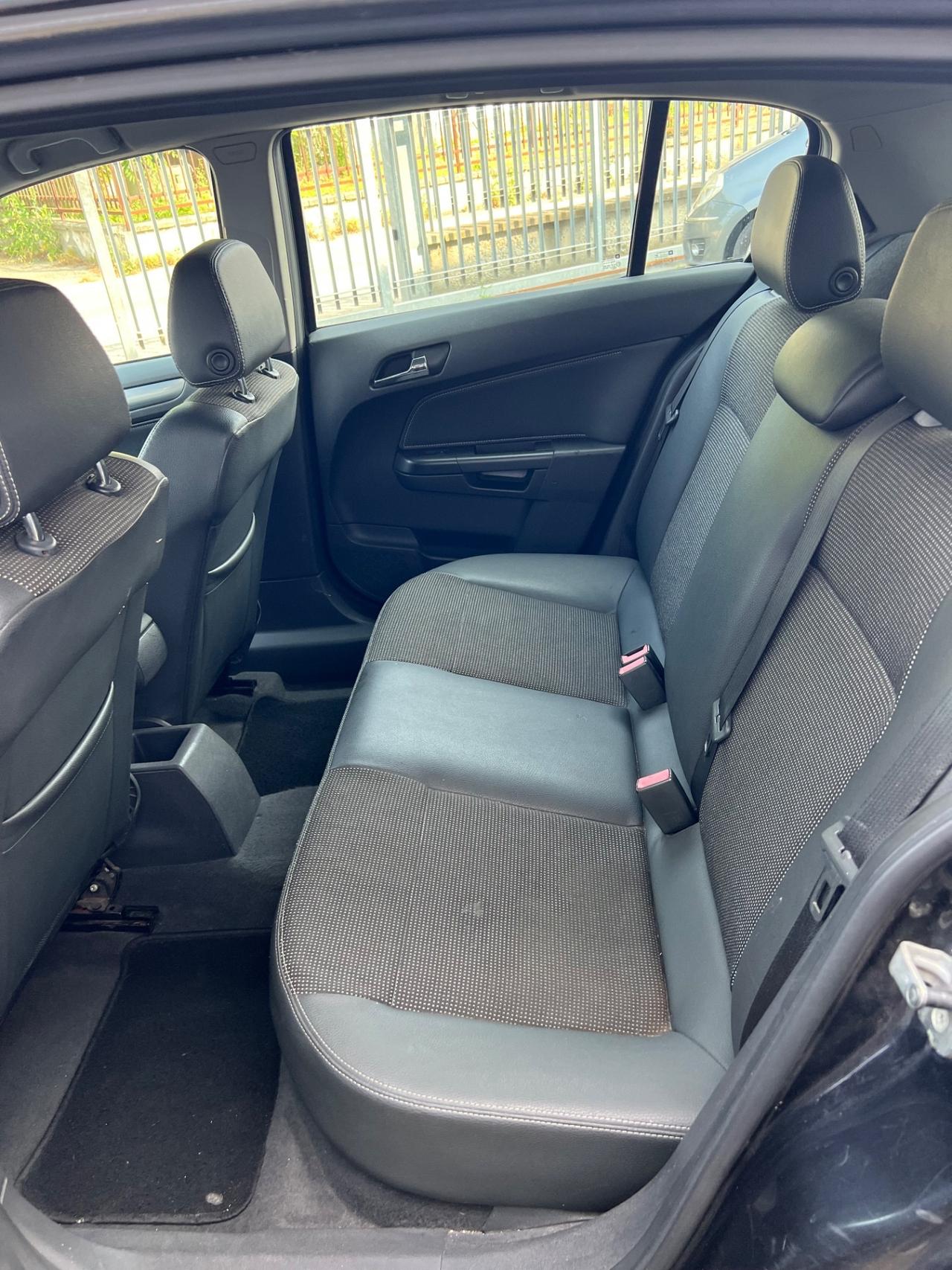 Opel Astra 1.7 CDTI 125CV 5 porte Cosmo OCCASIONE 145k