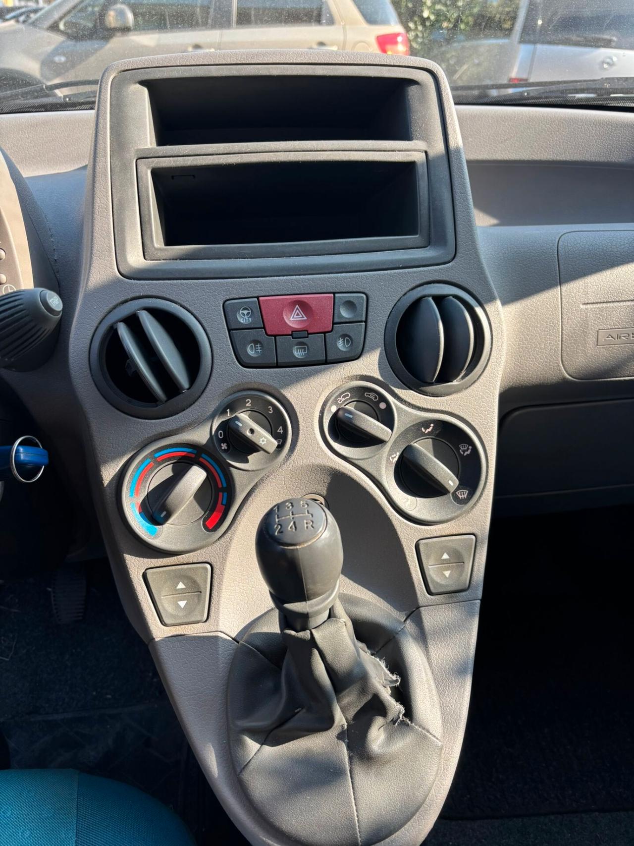 Fiat Panda 1.2 Dynamic - NEOPATENTATI