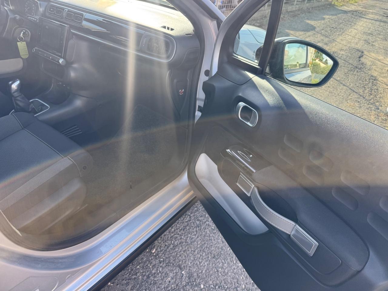 Citroen C3 BlueHDi 75 S&S Shine NEOPATENTATI
