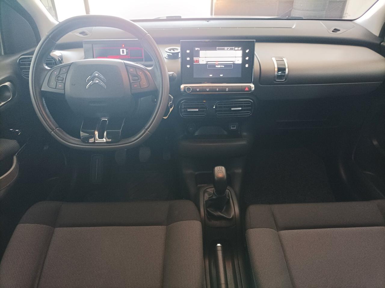 Citroen C4 Cactus BlueHDi 100 Shine 01/2017