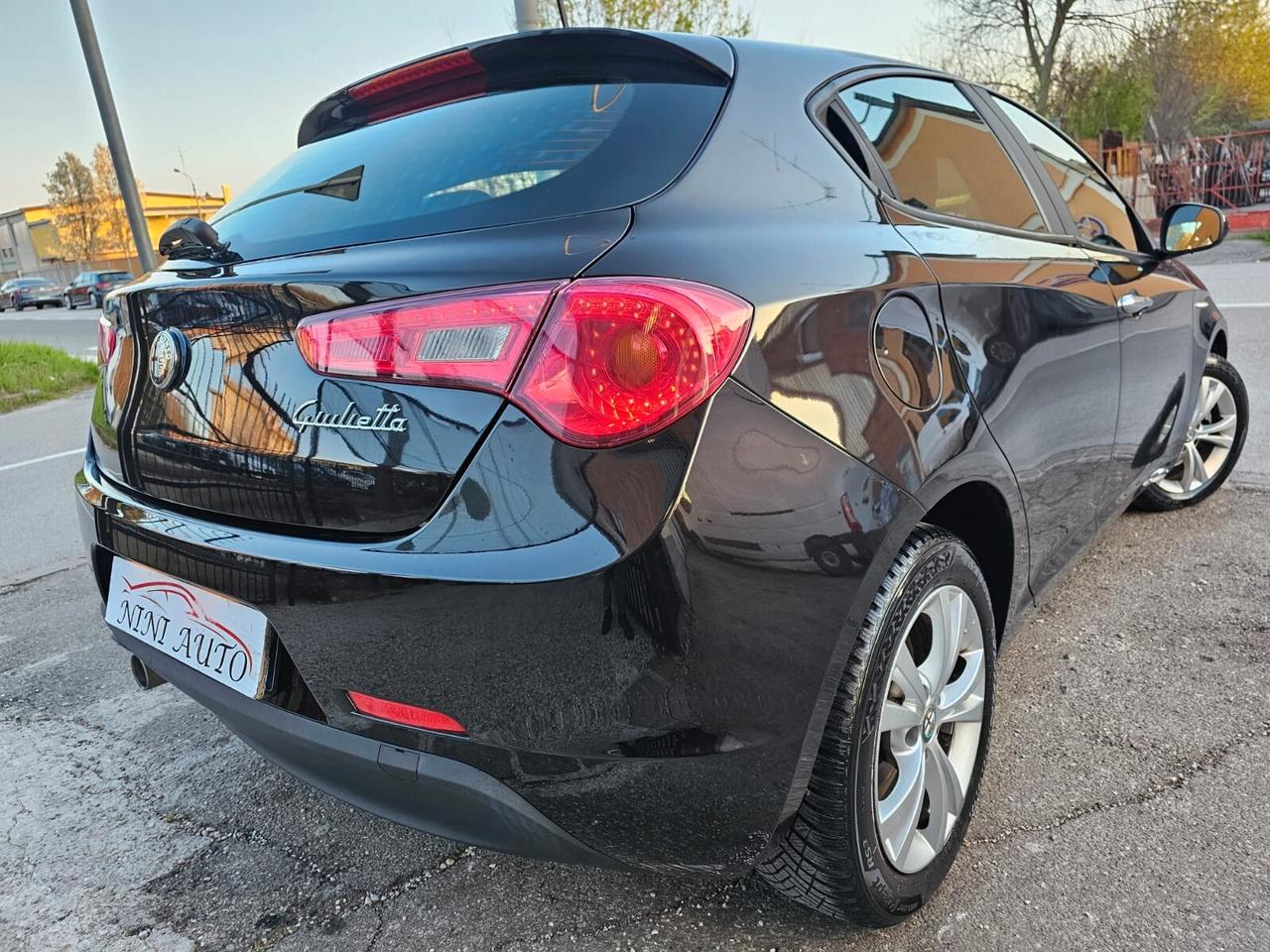 Alfa Romeo Giulietta 1.6 Multijet 105cv Distinctive*Clima*Cerchi*Euro5*