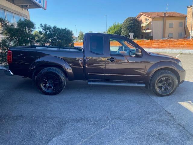 Nissan Navara 2.5 dCi 190CV Cabina Singola 4x4