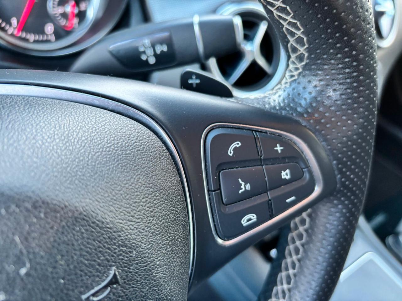 Mercedes GLA 180 d Automatic Sport - 2018