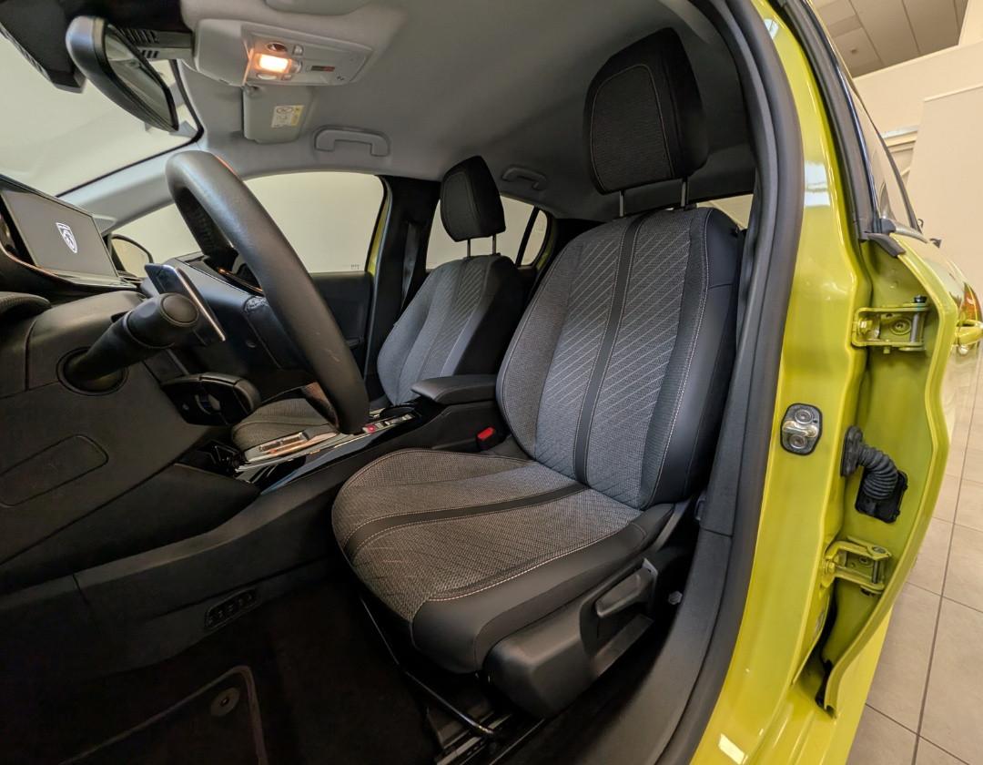 PEUGEOT 208 2ª serie - 208 Hybrid 110 e-DCS6 5 porte Allure