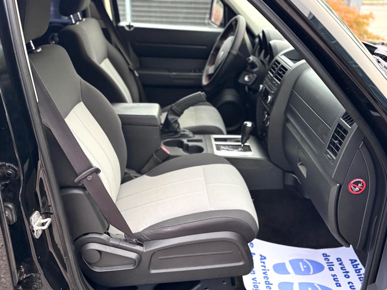 Dodge Nitro 2.8 CRD SXT 4X4 177cv Auto - 2008