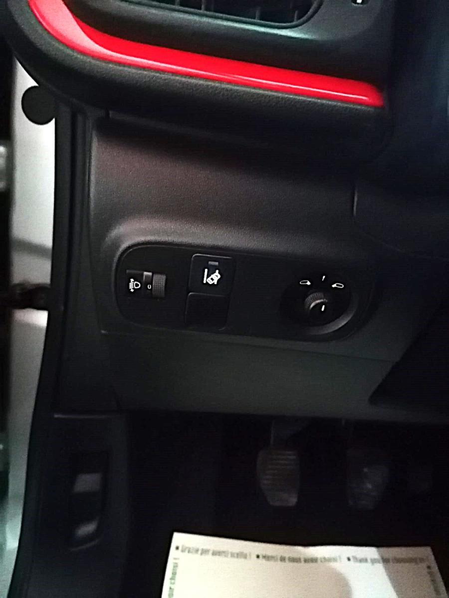 CITROEN - C3 - PureTech 82 Feel Edition