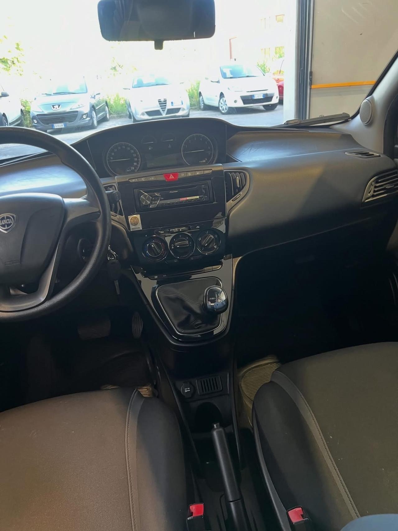 Lancia Ypsilon Twinair