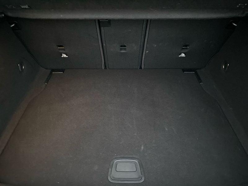 Mercedes-Benz Classe A A 180 d Advanced auto