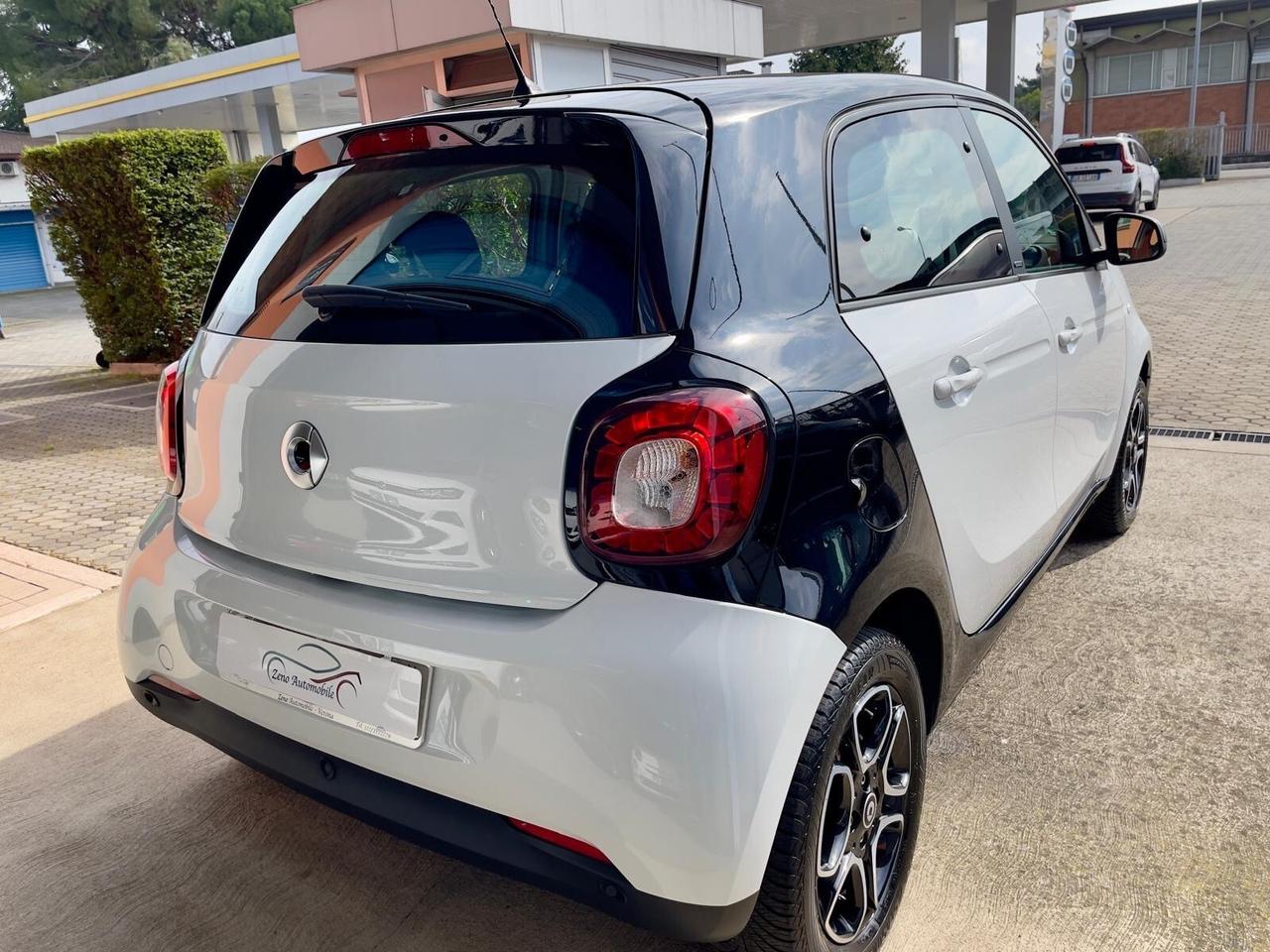 Smart ForFour 70 1.0 Passion