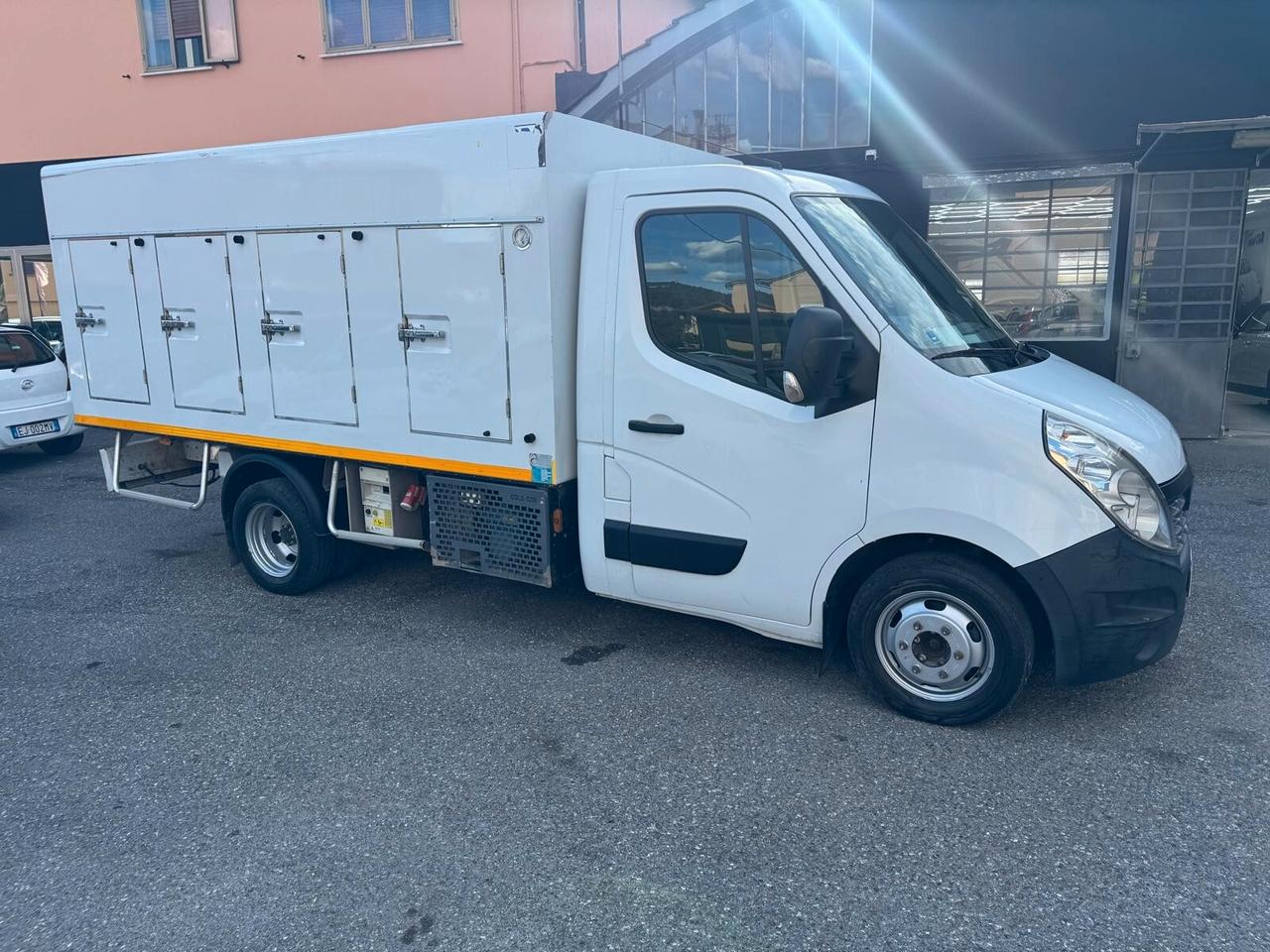Renault Master Frigo 2.3 131CV -Diesel