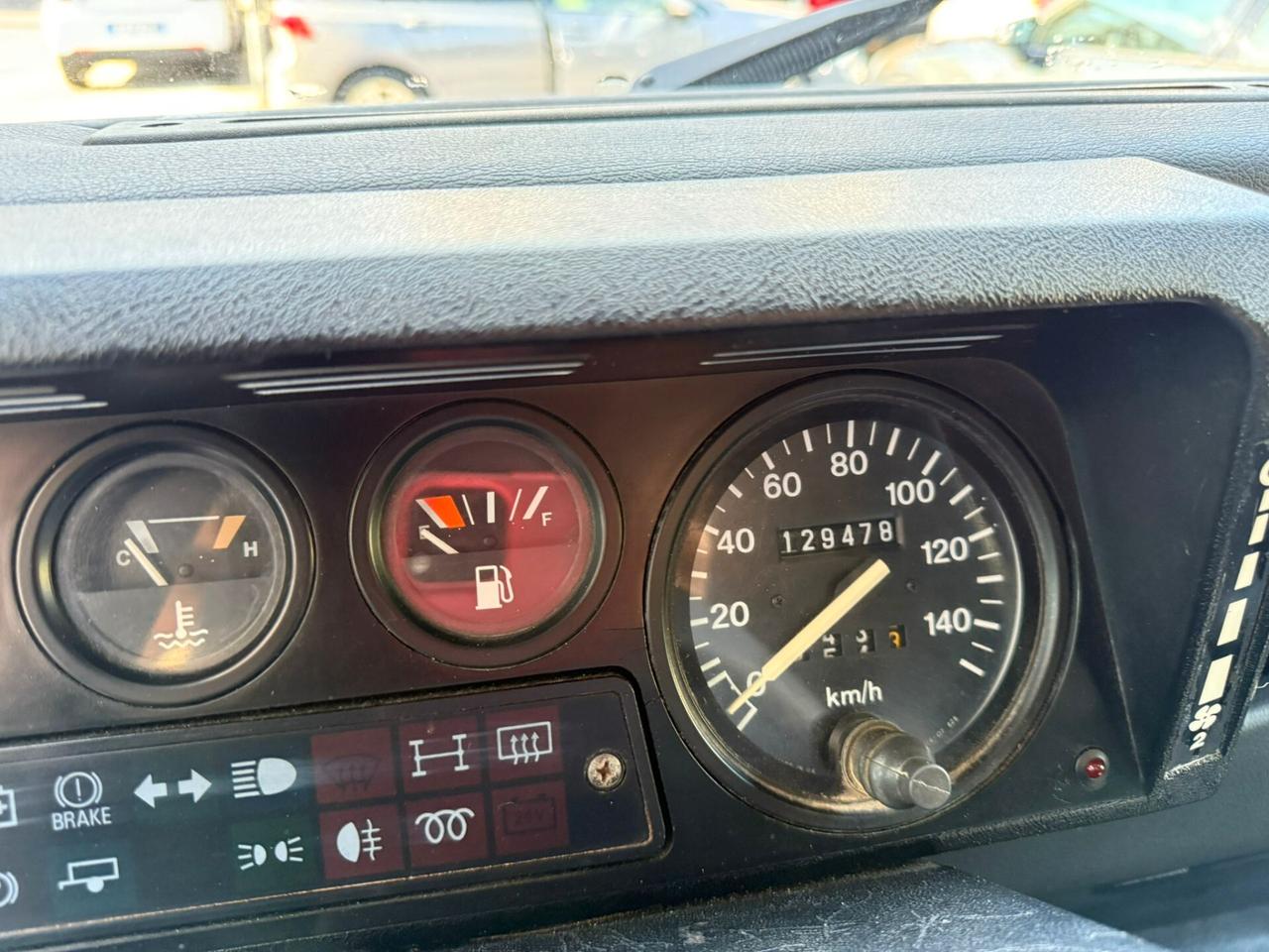 Land Rover Defender 90 serie300