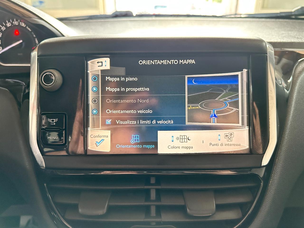 Peugeot 208 1.2 VTi 82 CV 5 porte Allure