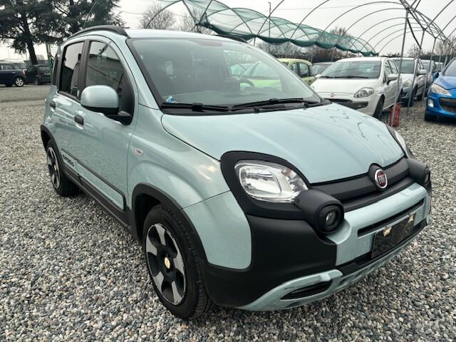 Fiat Panda 1.0 FireFly S&S Hybrid City Cross 5 posti 80.000km