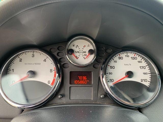 PEUGEOT 207 1.6 HDi 110CV CC Roland Garros