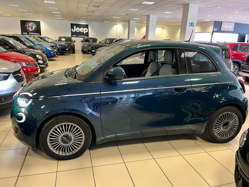 FIAT 500 La Prima Berlina