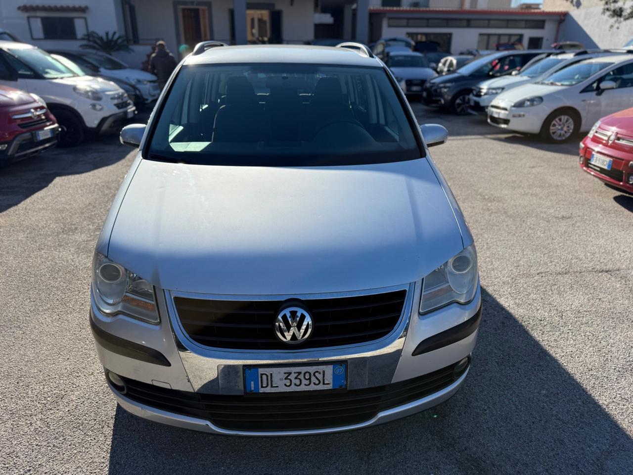 Volkswagen Touran 2.0 Trendline Ecofuel 7 Posti