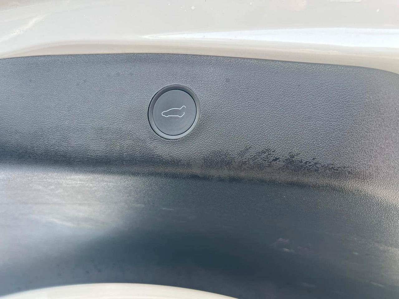 Tesla Model 3 Long Range Dual Motor AWD