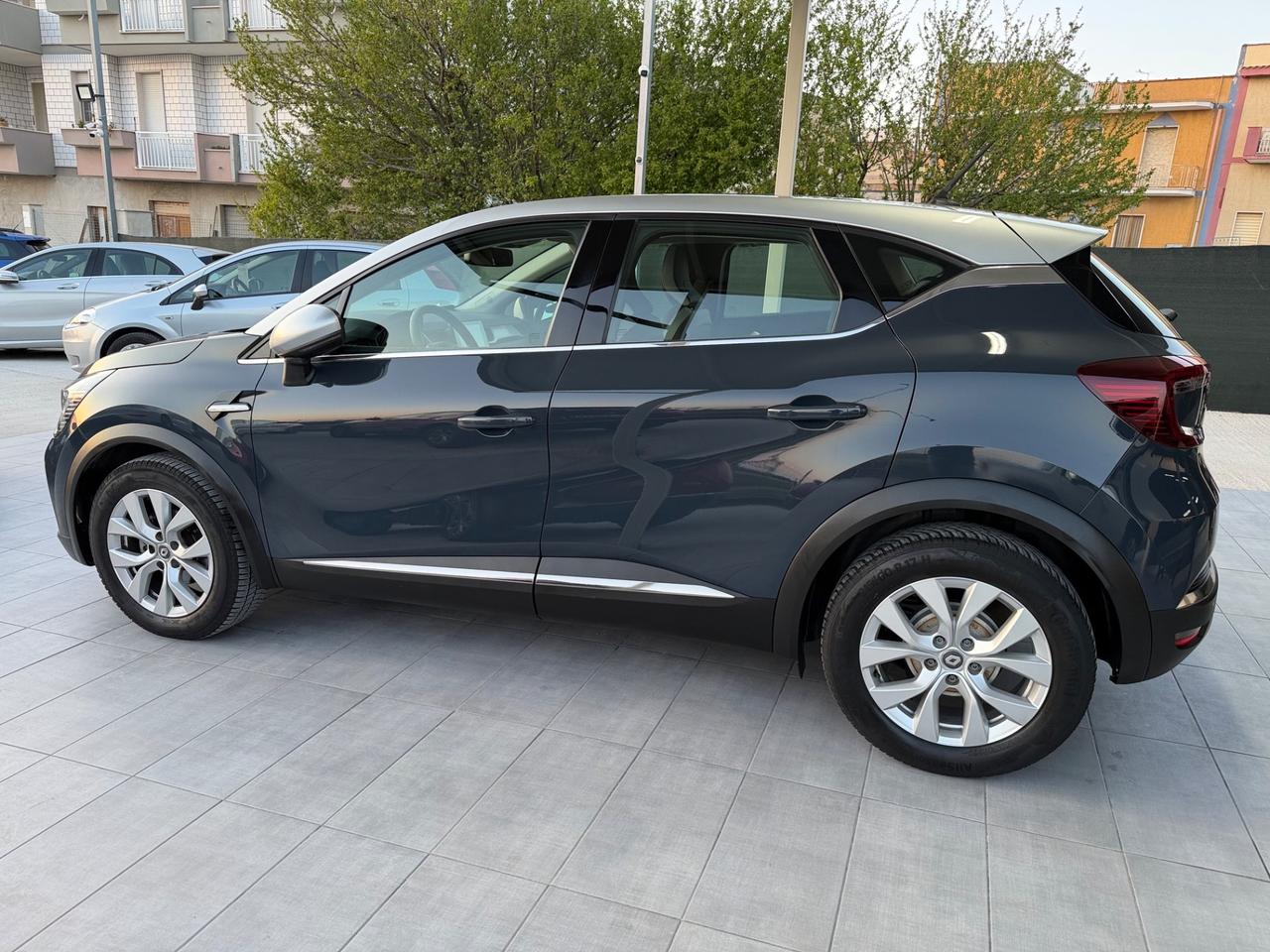 Renault Captur TCe 100 CV GPL Intens
