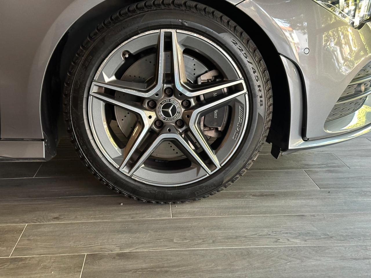 Mercedes-benz CLA 250 Automatic 4Matic Premium