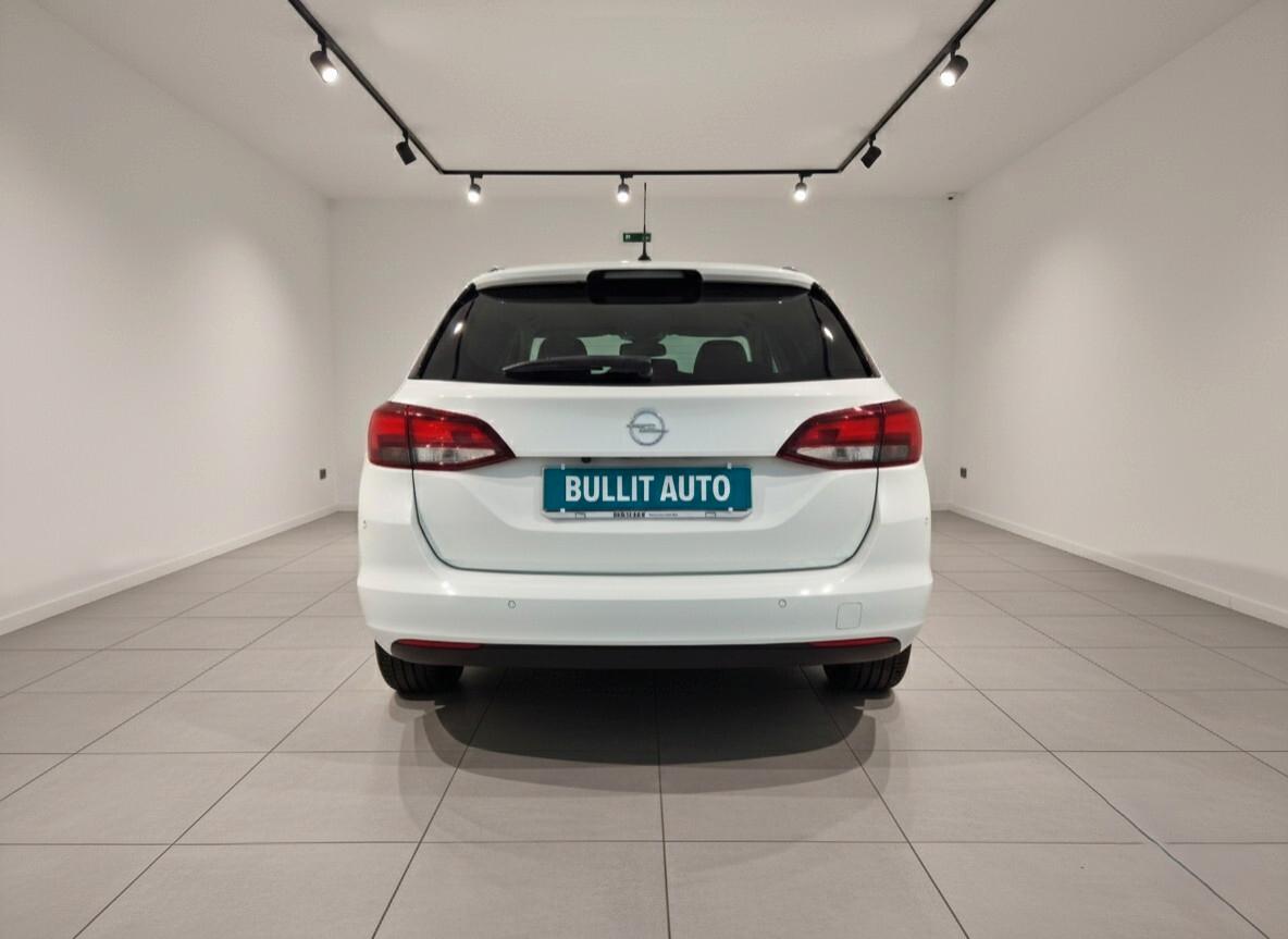 Opel Astra 1.6 CDTi 136CV Sports Tourer Business Elegance