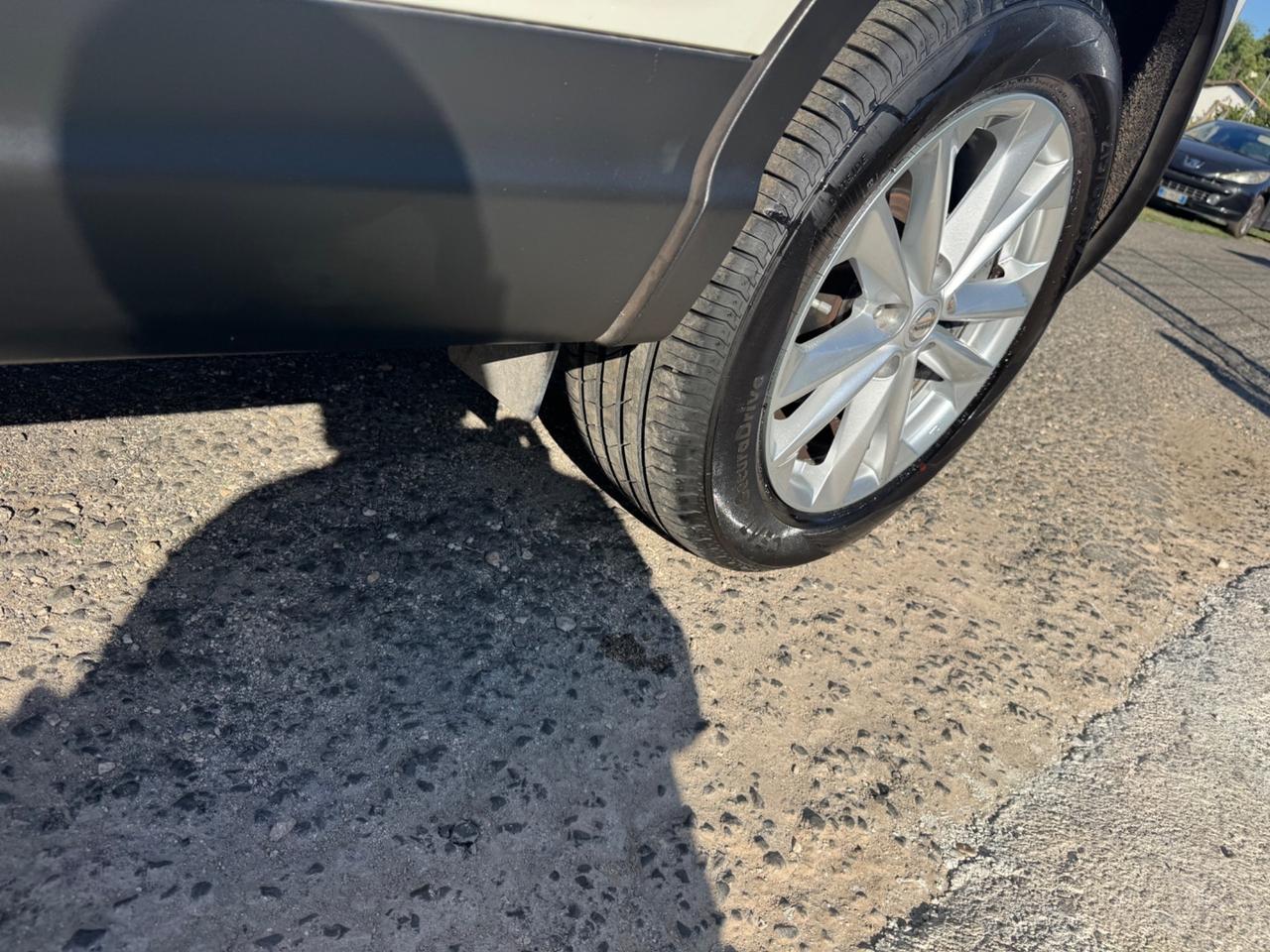 Nissan Qashqai 1.5 dCi DPF Tekna NEOPATENTATI