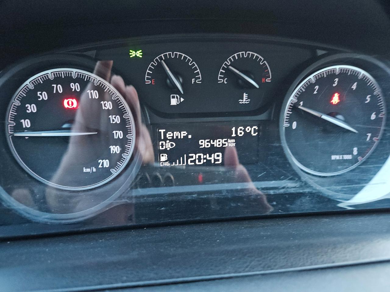 Lancia Ypsilon 0.9 TwinAir 85 CV 5 porte Metano Ecochic Platinum