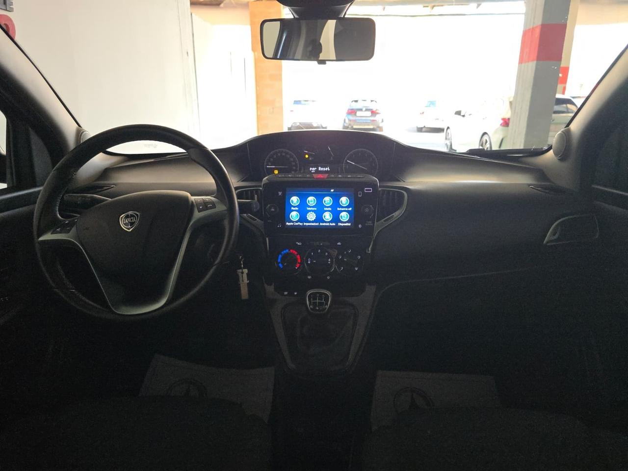 Lancia Ypsilon 1.2 69 CV 5 porte GPL Gold