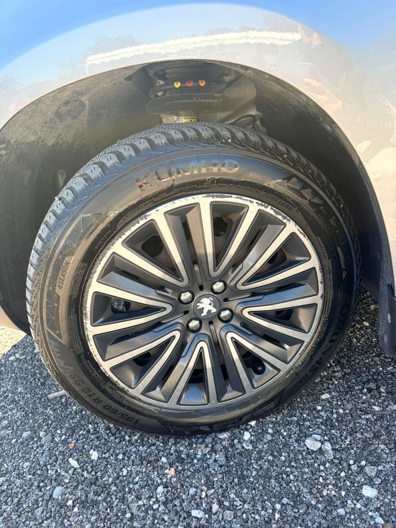 Peugeot 2008 1.4 HDi 68CV Active