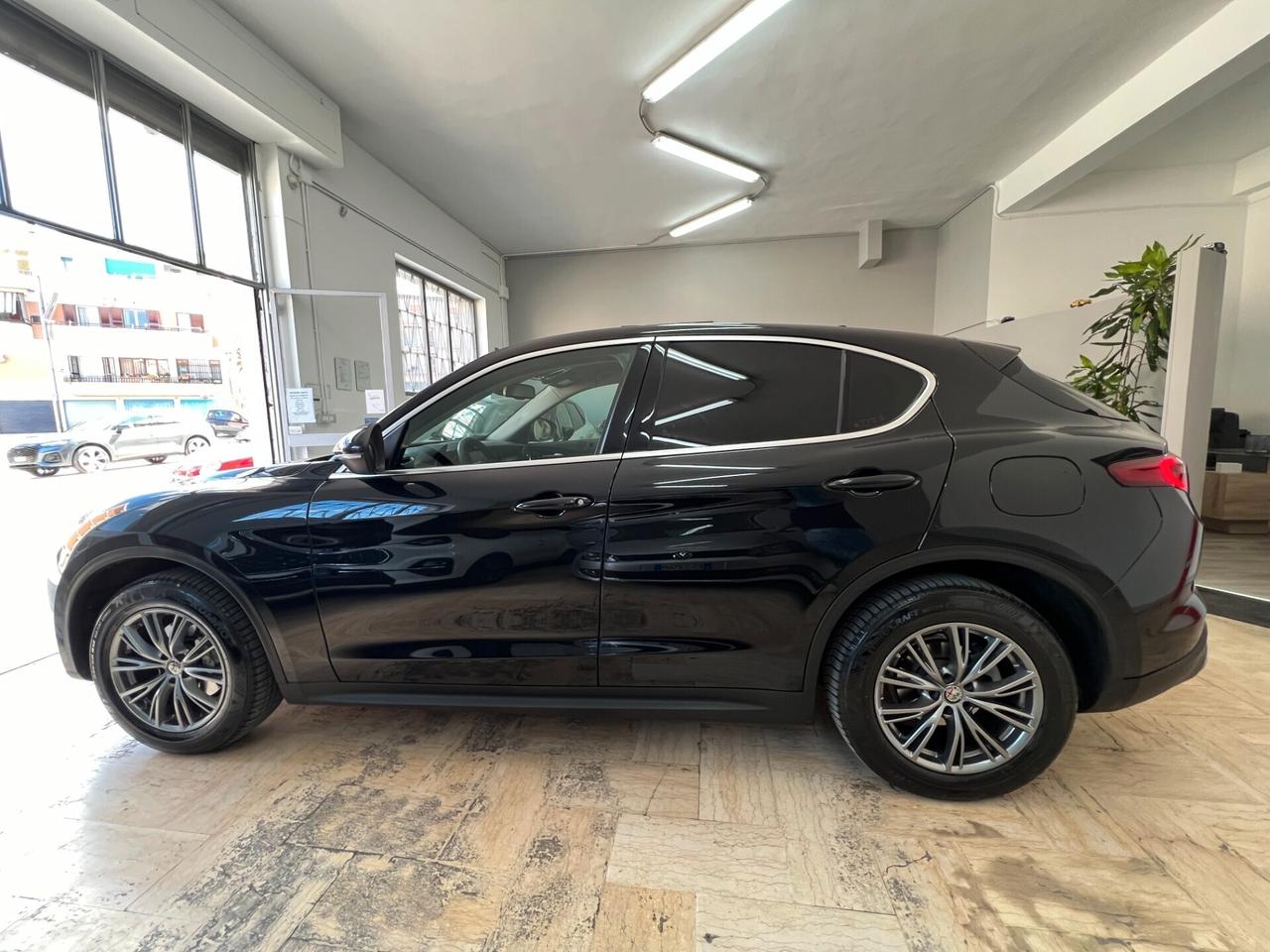 Alfa Romeo Stelvio 2.2 Turbodiesel 210 CV AT8 Q4 Business