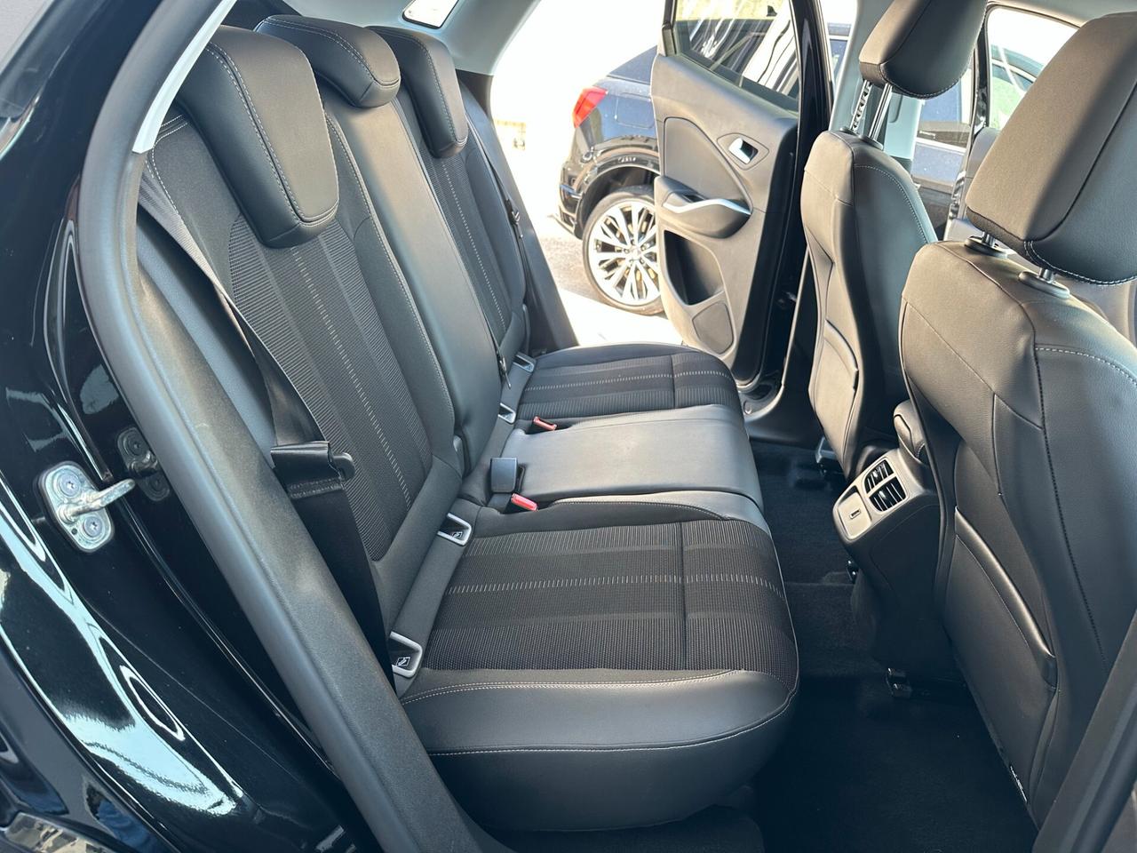 Opel Grandland 1.5 diesel Ecotec aut. Business Elegance