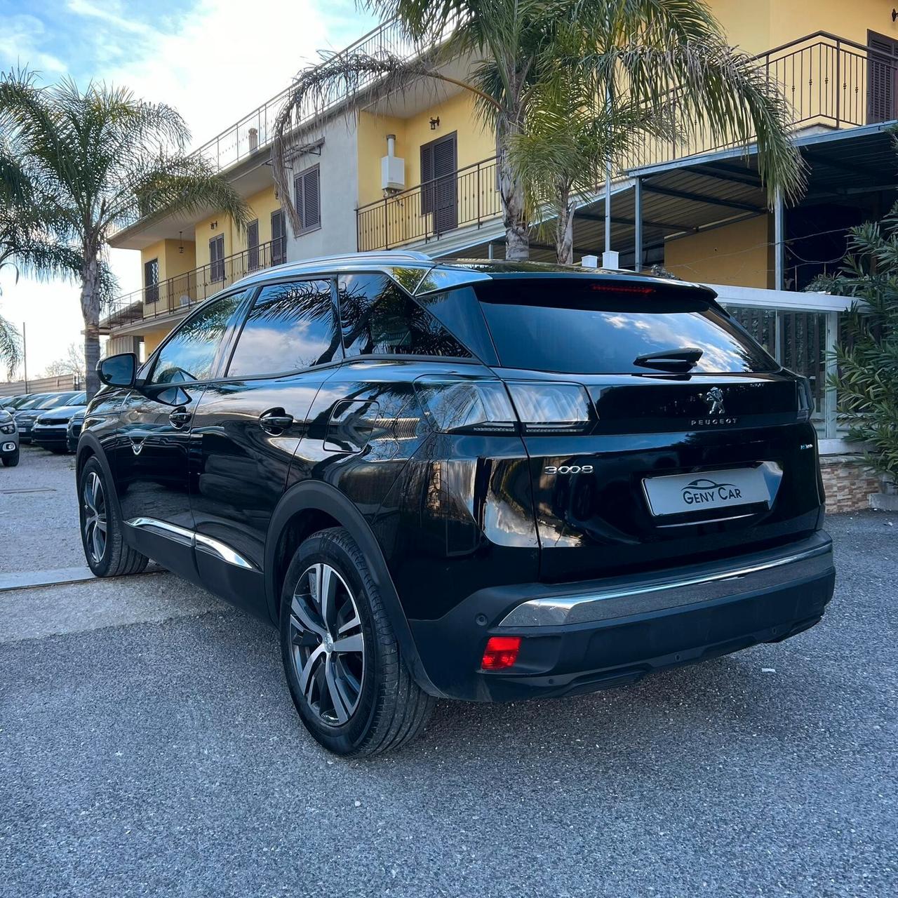 Peugeot 3008 Hybrid 225 e-EAT8 Allure