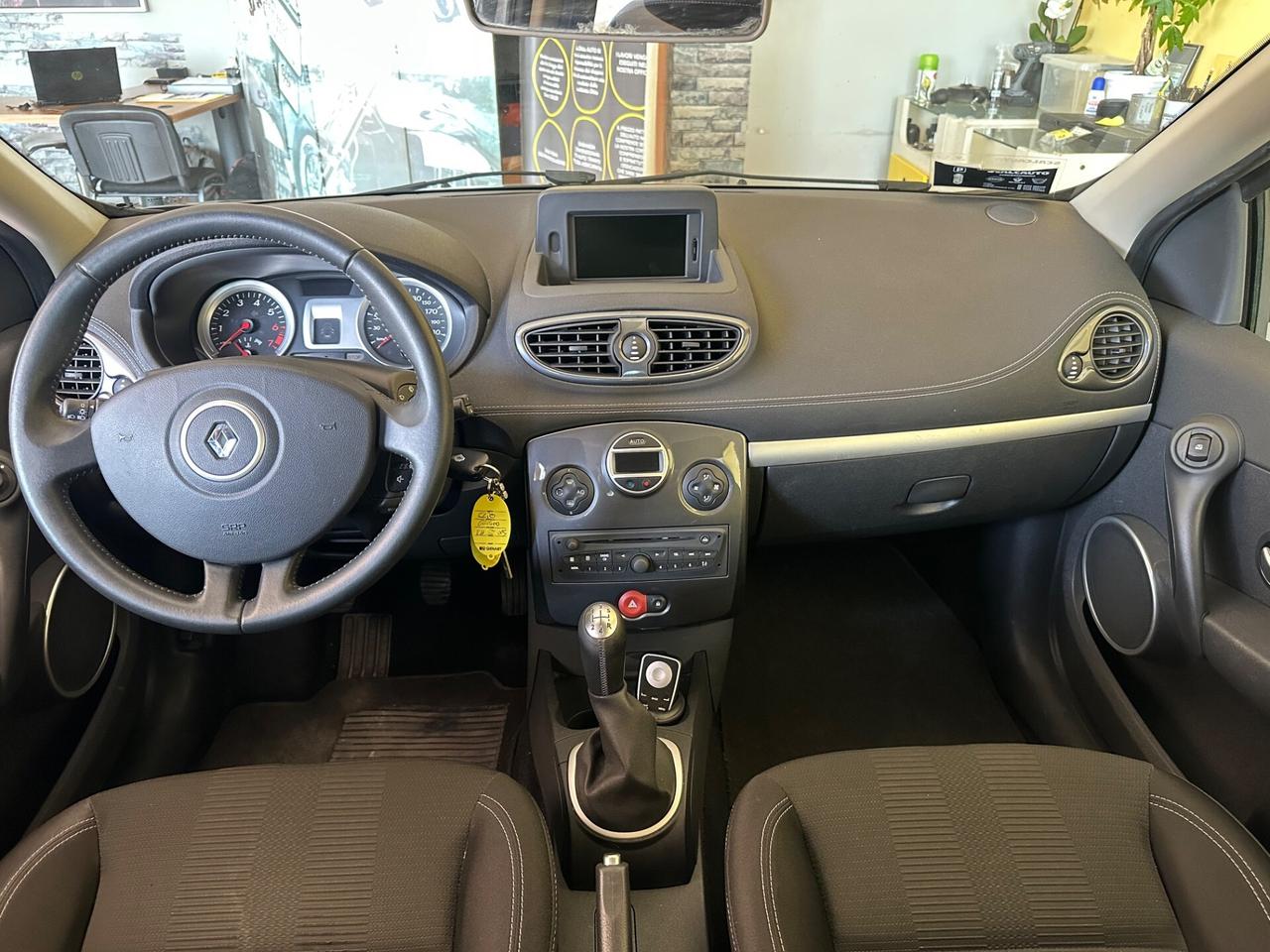 Renault Clio 1.2benz. 72.000km