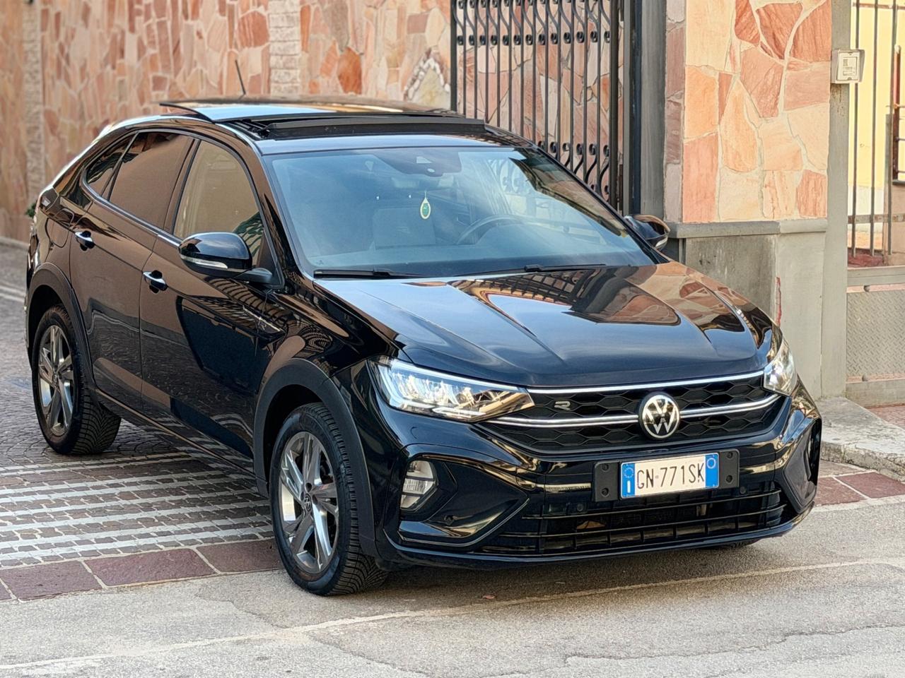 Volkswagen Taigo 1.0 TSI 110 CV DSG R-Line