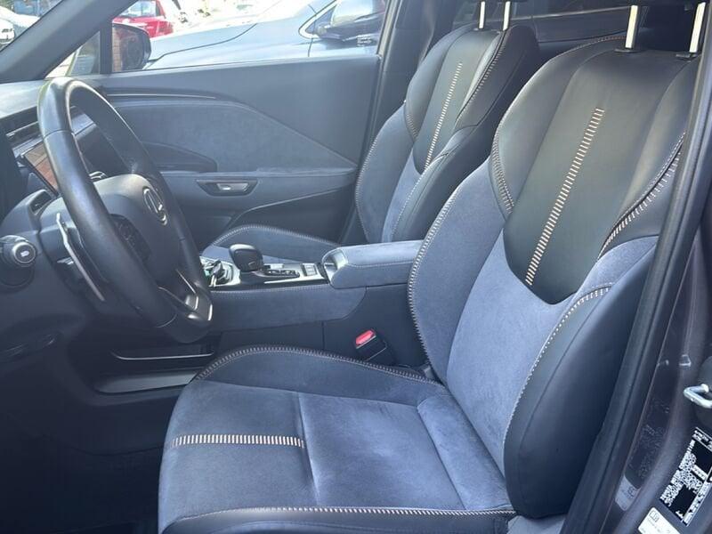 Lexus LBX 1.5 Hybrid 136 Cool 4WD