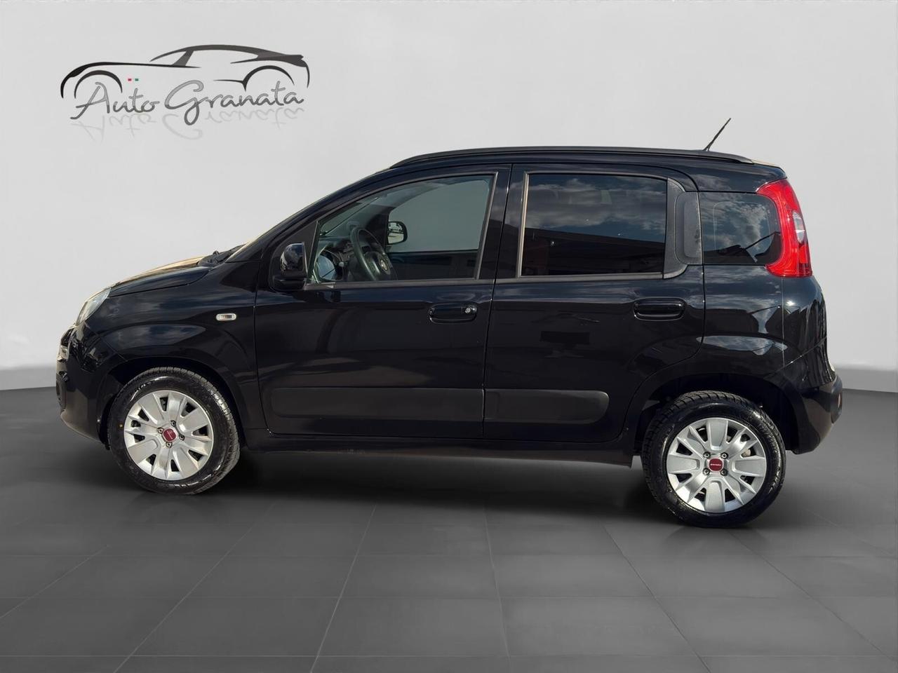 Fiat Panda 1.2 Lounge 69cv UConnect NEOPATENTATI
