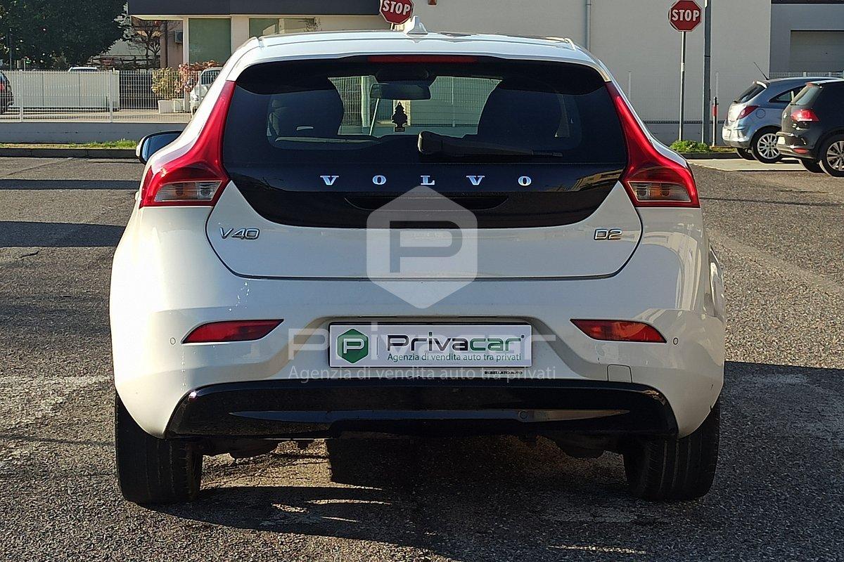 VOLVO V40 D2 Kinetic