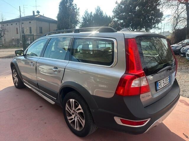 Volvo XC 70 XC70 D5 AWD Momentum, AUTOMATICA!!!