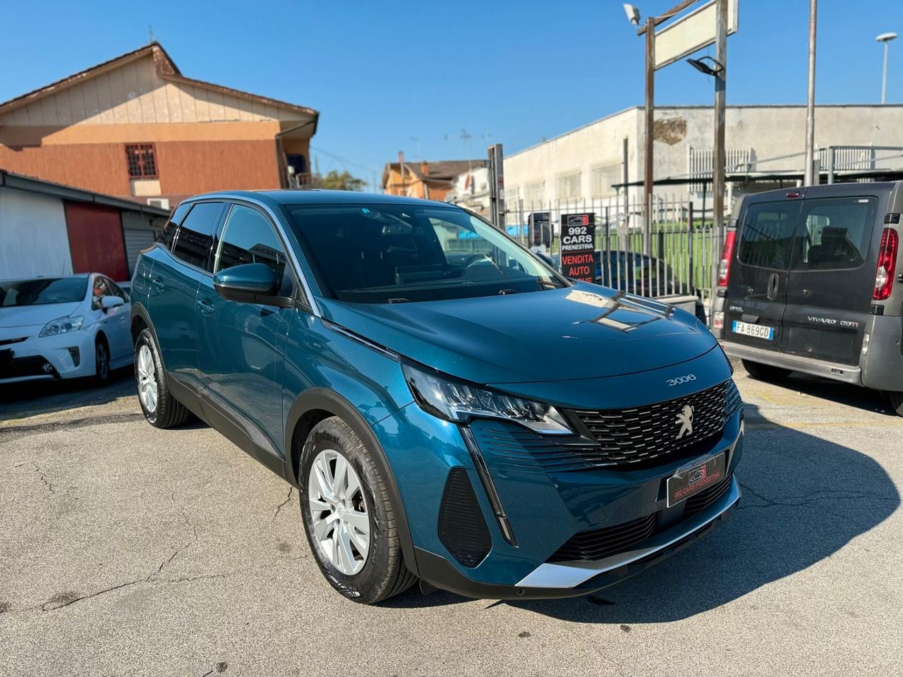 Peugeot 3008 1.5 diesel 131cv anno 07/2021 Garanzia finanziamento Permute