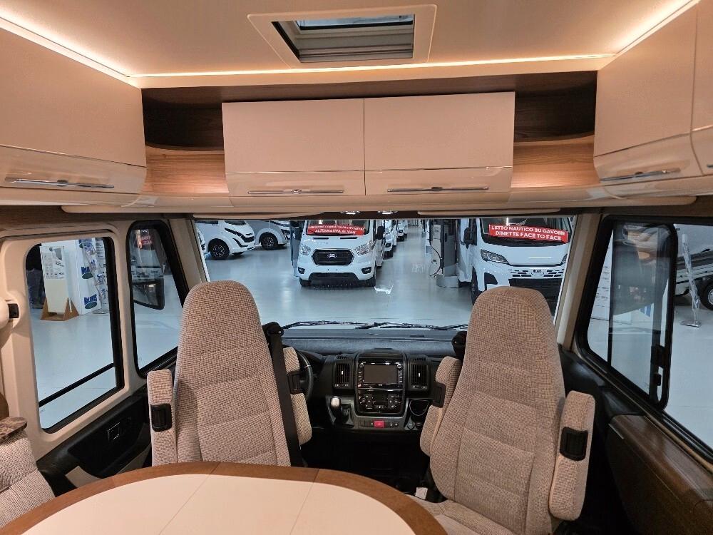 CAMPER HYMER B-KLASSE SL 704