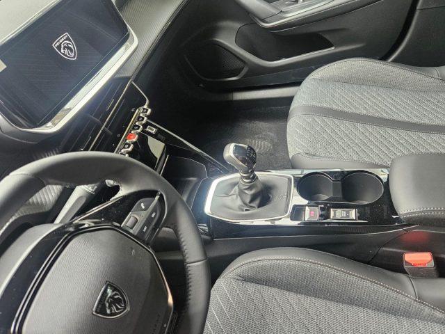 PEUGEOT 2008 PureTech 100 S&S Allure tua da ?249,00 mensili