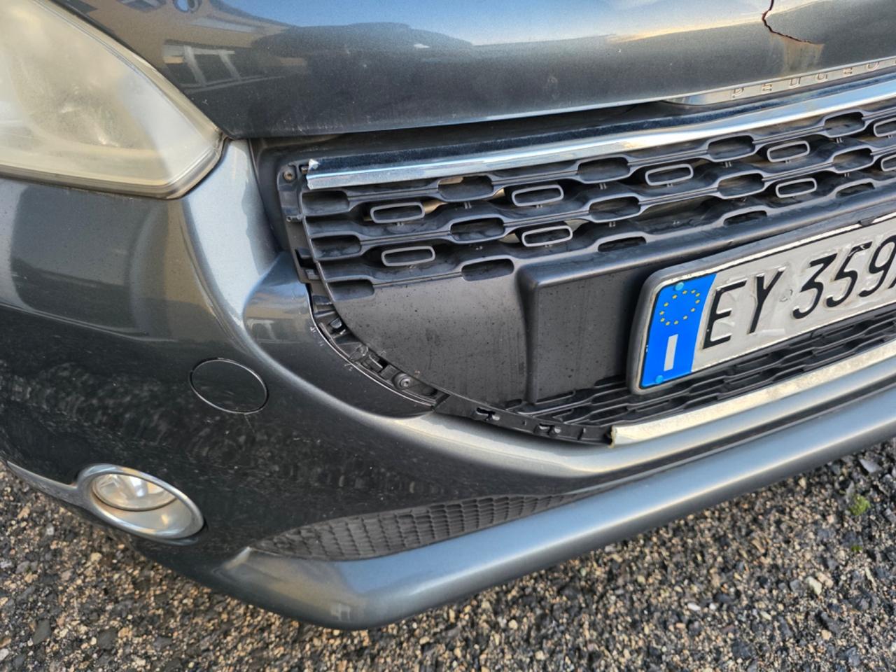 Peugeot 208 1.4 VTi 95 CV 5p. GPL Access