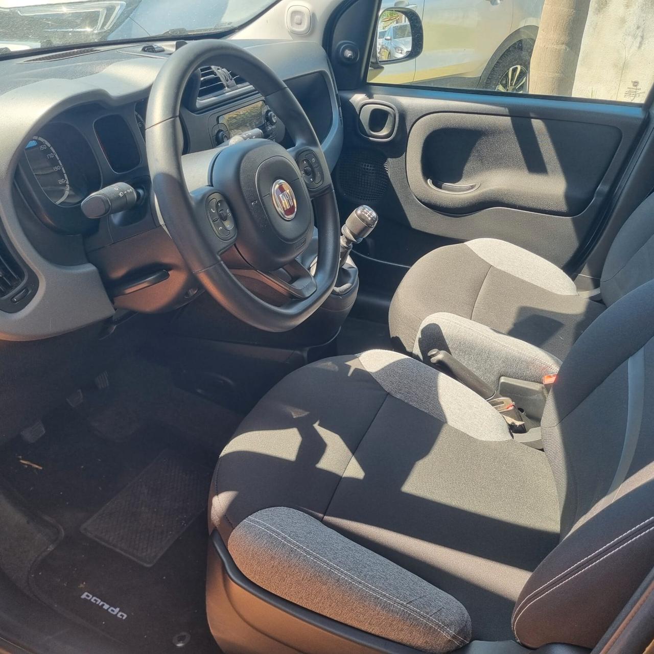 Fiat Panda 1.0 FireFly S&S Hybrid Red