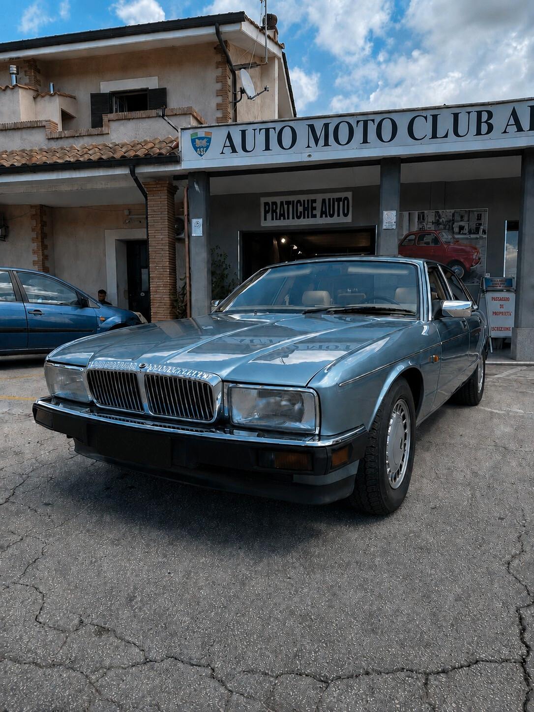 Jaguar Daimler 4.0