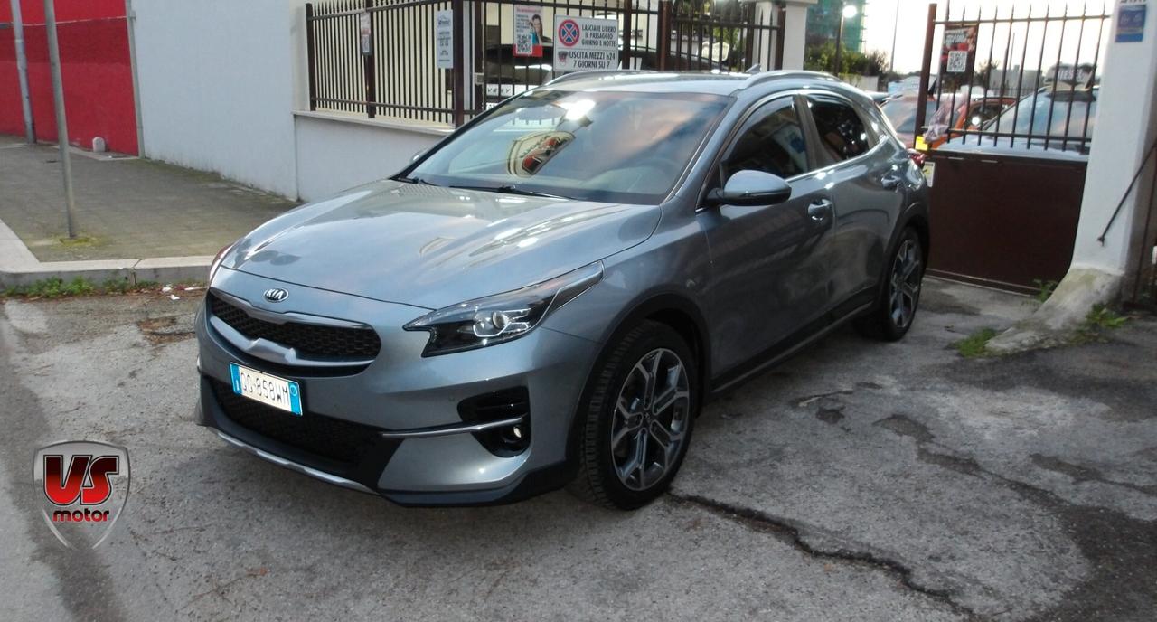 KIA XCEED 1.6 HYBRID-AUTO-RETROC-PREZZO PROMO!